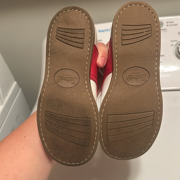 Footmates Apple Red Cheer Saddle Shoe SIZE 12 - Picture 7 of 9